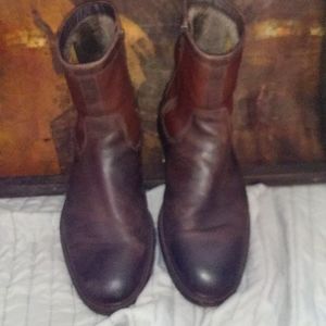 Johnston & Murphy shearling lined boots